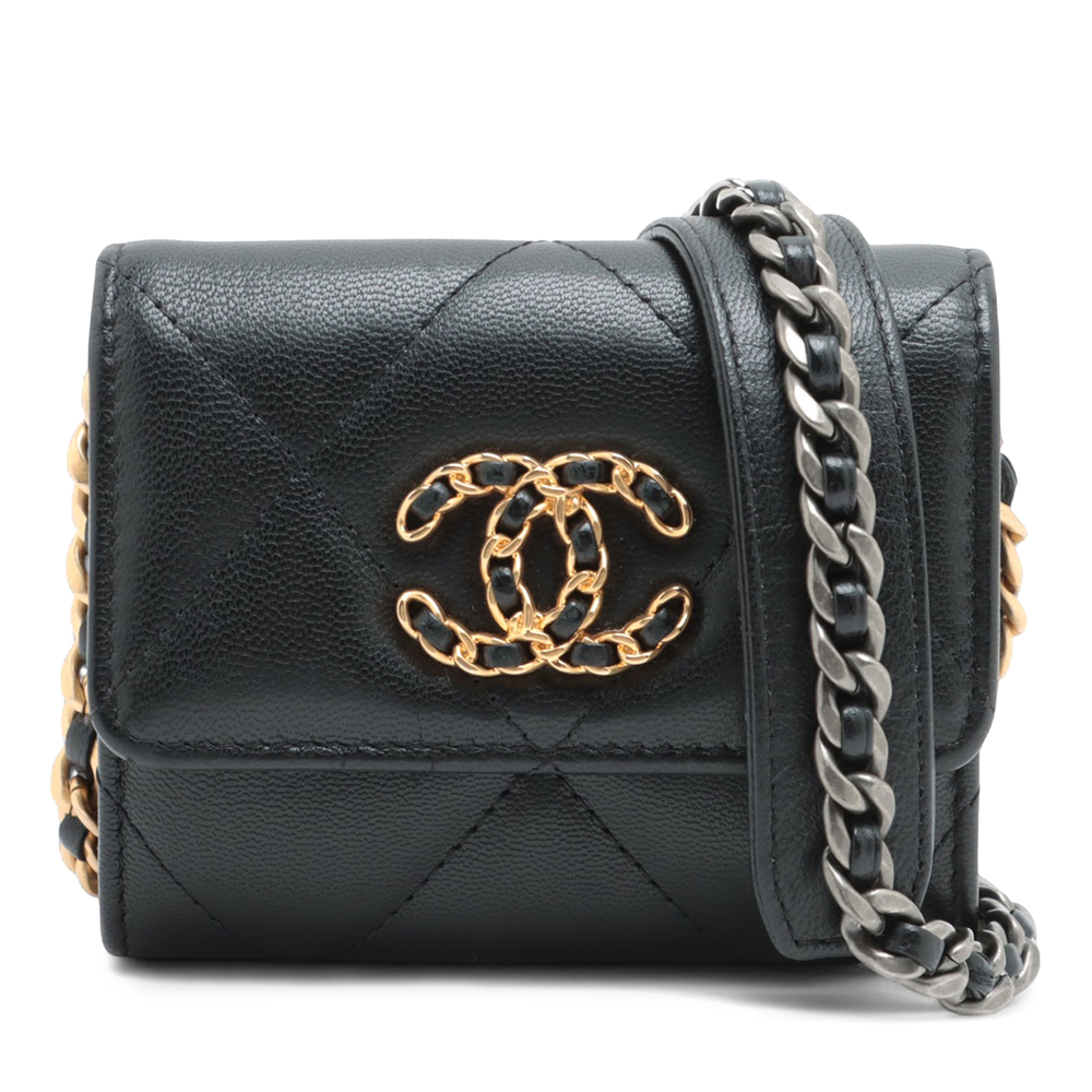 Pre-Loved Chanel Quilted Lambskin 19 Flap Coin Purse With Chain - Picture 1 of 11